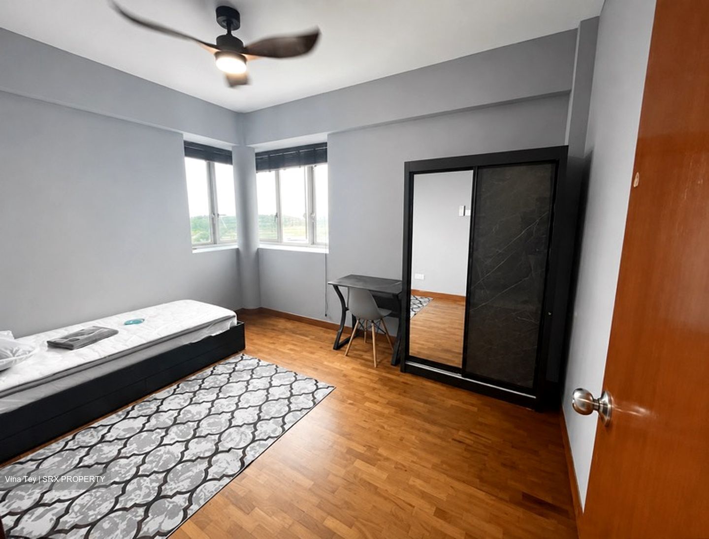 Whitewater (D18), Condominium #596444371
